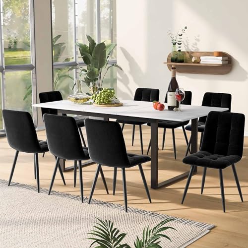 Design ben congegnato con un occhio ai dettagli: oltre al comfort di seduta ergonomico, questo set attribuisce grande importanza anche al design estetico. I dettagli raffinati come la trapuntatura delle sedie e le linee chiare del tavolo assicurano un quadro d'insieme armonioso e un aspetto di alta qualità.