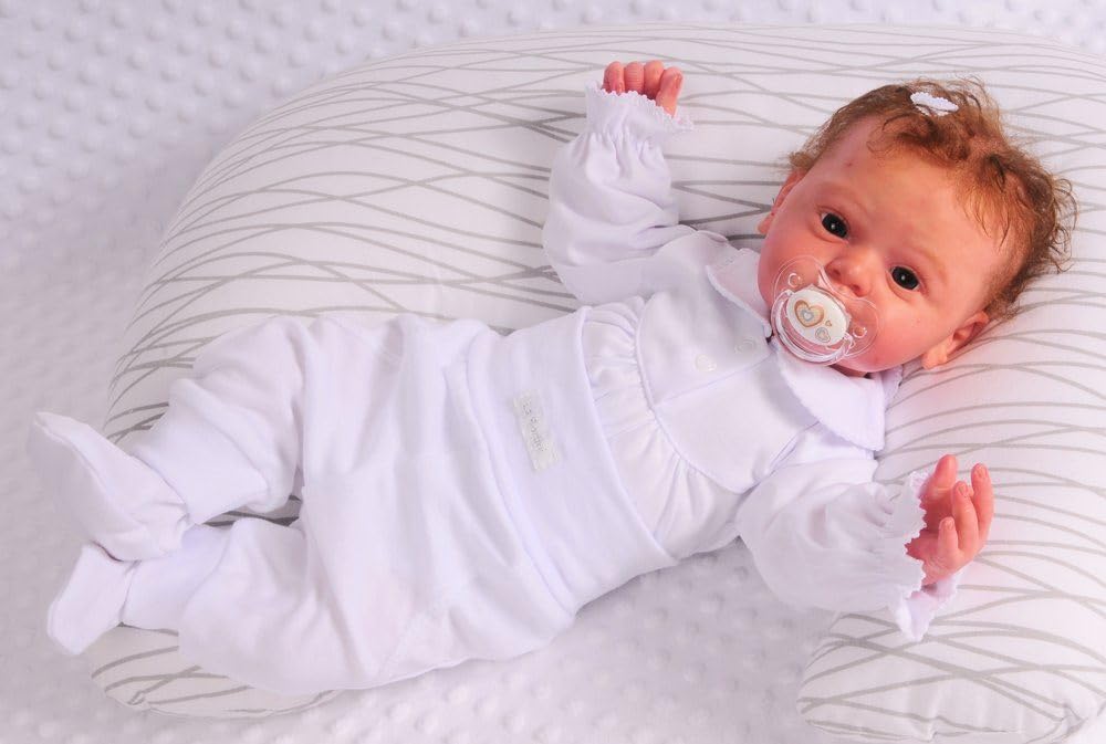 Baby Anzug 3-teilig Set Body Hose mit Fuß Mütze Weiß Mädchen Babykleidung Neugeborene bequem weich Babyset Geschenk Geburt Erstlingskleidung Babymode atmungsaktiv Baby Outfit