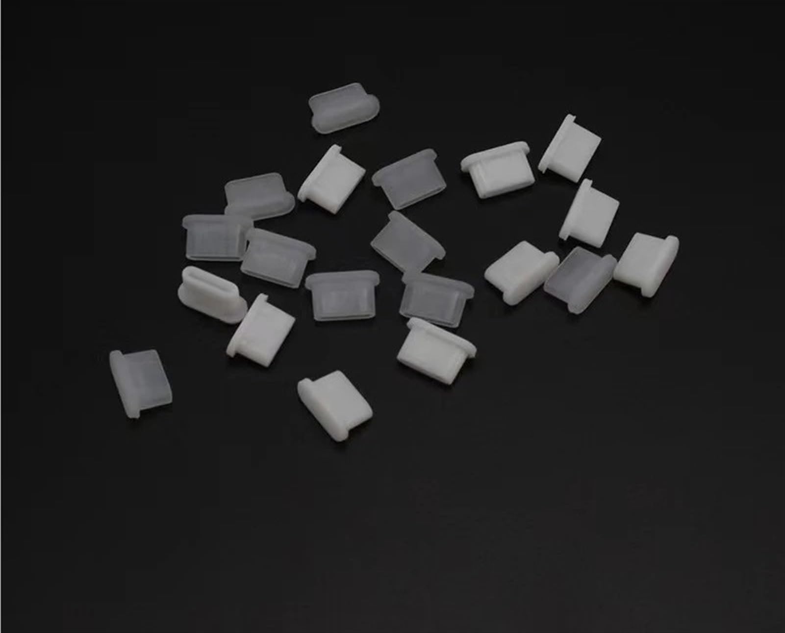 200 Piezas de Enchufe Tipo C, Tapa Antipolvo de Silicona, Base Hembra USB Tipo C, Cubierta de Puerto de Carga de teléfono móvil, tapón de Goma Suave(Black)