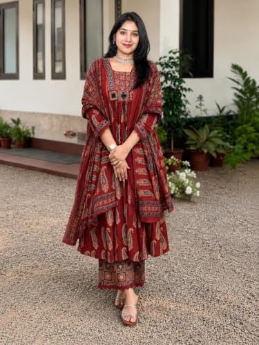 Image of Nermosa Women's Printed Anarkali Kurta Palazzo Set with Dupatta