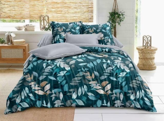 King Size Bed Sheet Set – Teal Leaf Print, Silky Smooth, Wrinkle-Resistant & Breathable – Includes 1 Flat Sheet + 2 Pillowcases – 3 Pieces – Luxury Bedding for Master & Guest Rooms