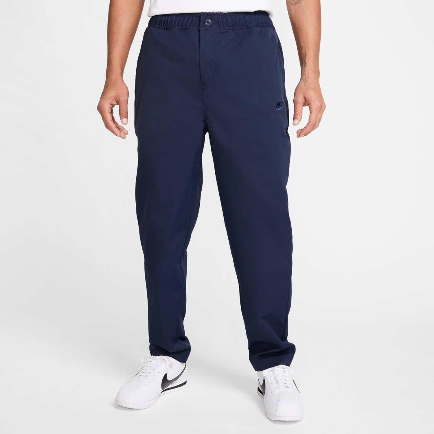 Nike Mens Club Woven Taper Pants - Image 2