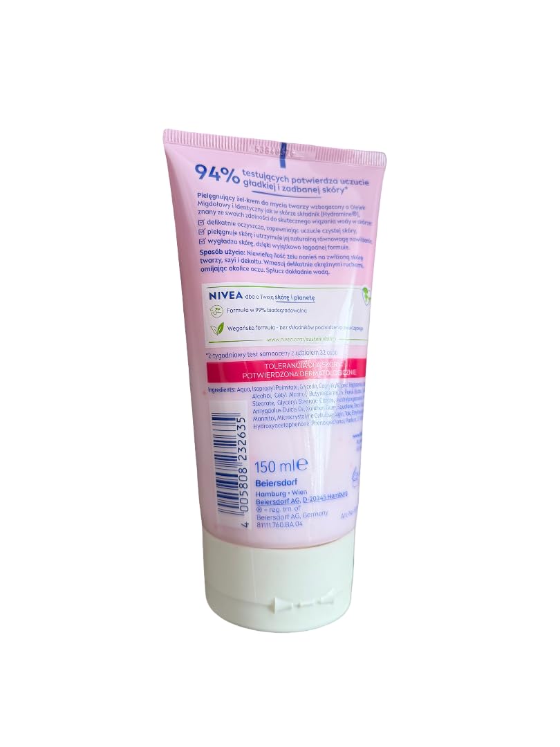 NIVEA Yüz Temizleme Kremi 150 ml,Nemlendirici,Pürüzsüzleştirici,Badem Yağı Özü, Hassas ve Kuru Ciltler