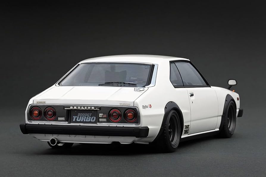 Amazon | ignition model 1/18 ニッサン スカイライン 2000