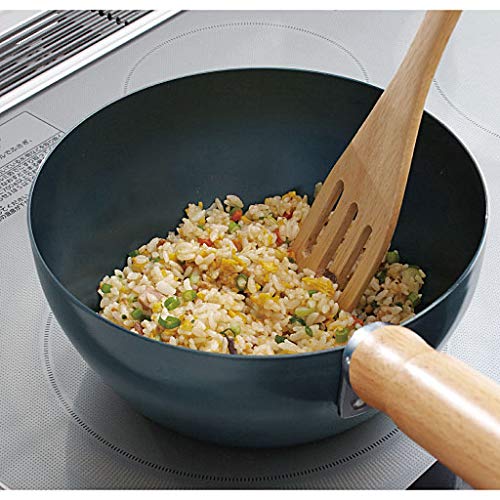 【人気商品】使いこむほどに育つ鉄フライパン フック付き 20cm 白木ハンドル Amazon.co.jp: 使いこむほどに育つ鉄フライパン フック付き 20cm