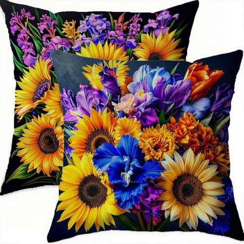 Housses de coussin automne fleuries pour décorer le canapé du salon