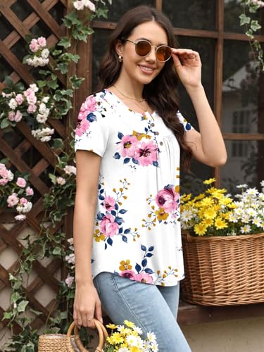 Image of Womens Summer Pajama Sets 2 Piece Short Sleeve Top and Capri Pants Plus Size Ladies Lounge Pjs Sets with Pockets