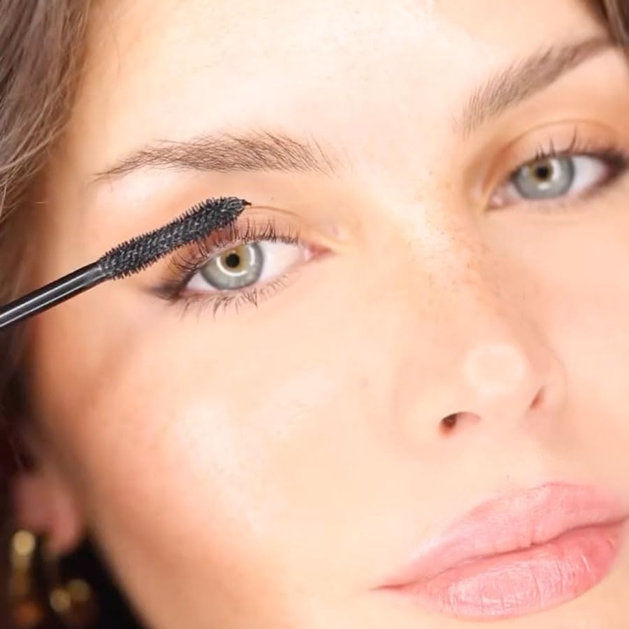 Miniatura 5 de Talika Lipocils XXL - Máscara de volumen  Volumen instantáneo y levantamiento + suero de pestañas 2 en 1, pestañas más oscuras más fuertes y