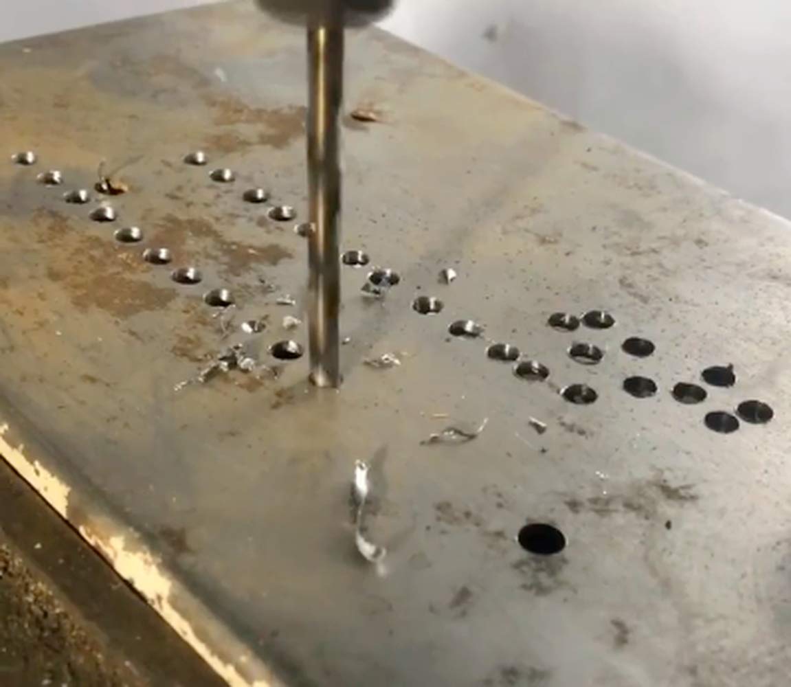 Wiertło skrętne ze stali szybkotnącej ze stali nierdzewnej, otwarte żelazne wiertło ze stali nierdzewnej, płyta żelazna, metalowe wiertło skrętne (16 mm)