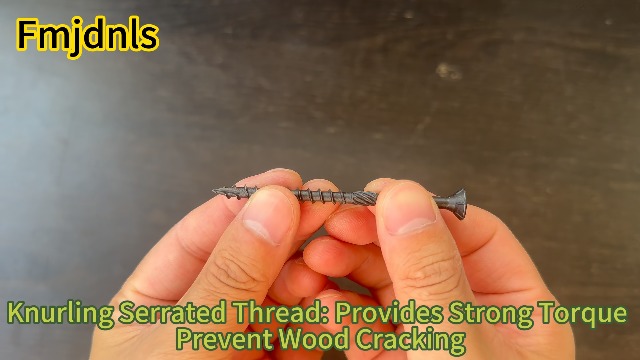 Image of Deck Screws 1-1 /2 Inch, Wood Screws #8x1-1 /2 inch, 140 Pcs Black | Rust Resistant Epoxy Coated, Outdoor Wood Screws, Torx Screws Exterior Fence Screws, T25 Star Bit Included 1 lbs