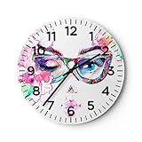 Des couleurs durables et des encres professionnelles feront que les horloges murales originales meubleront idéalement votre intérieur et embelliront la déco murale. L'horloge est dotée d'un mécanisme silencieux fluide alimenté par une pile de 1,5 V - pile AA (pile non incluse). L'horloge est réalisée à l'aide de technologies d'impression modernes qui garantissent la préservation des couleurs naturelles et une saturation élevée de cellles-ci. Marque européenne ARTTOR.