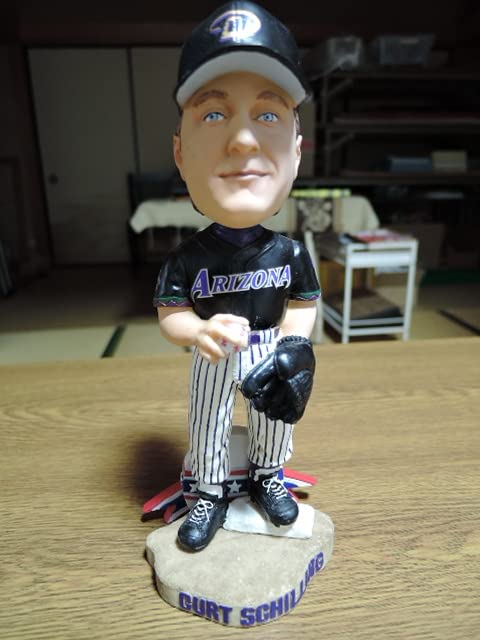 Amazon.co.jp: ランディジョンソン カートシリング ボブルヘッド