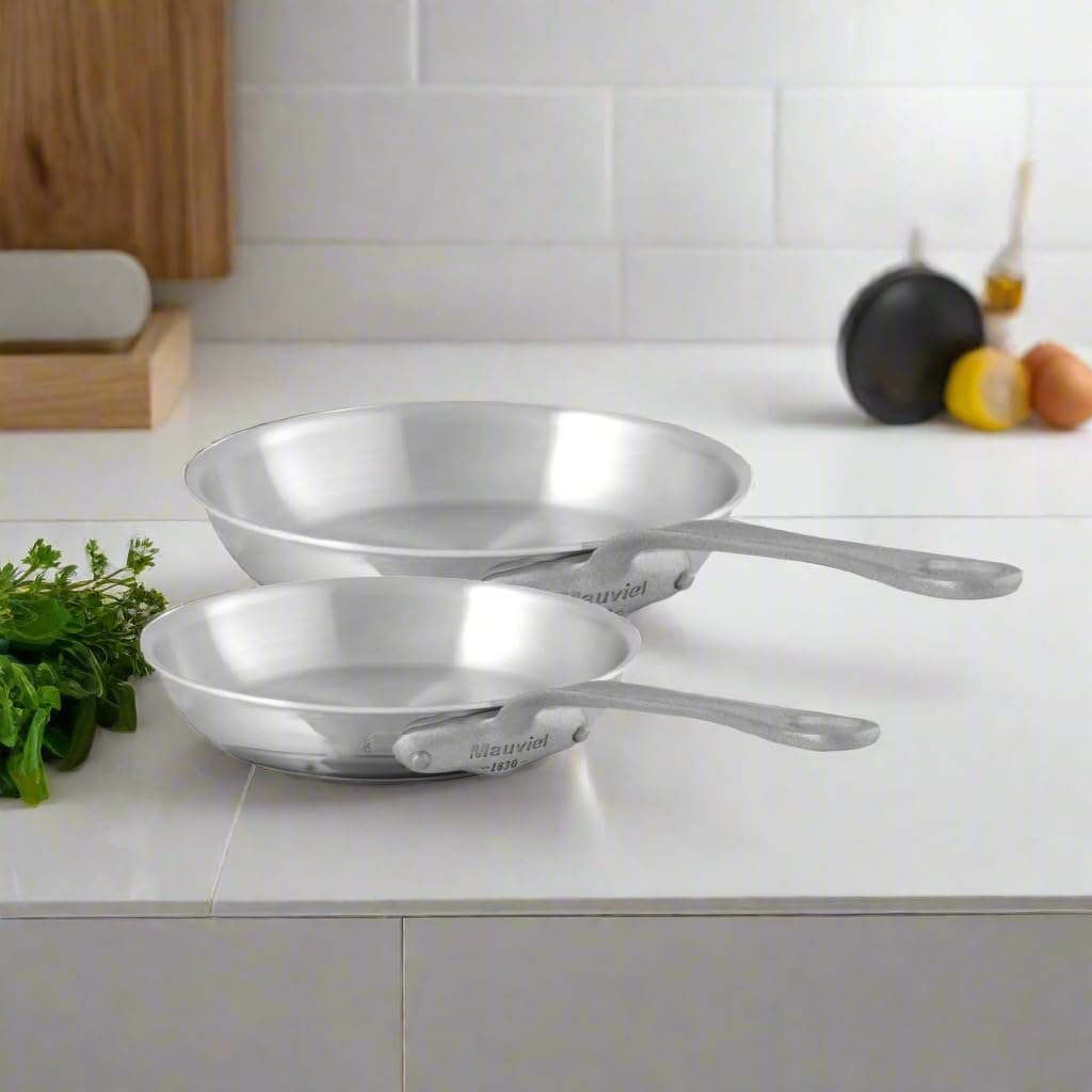MAUVIEL M'cook ステンレス フライパン 24cm モーヴィエル Amazon | Mauviel M' Cook 5-Ply Cast Iron Handle Fry Pan 24.1