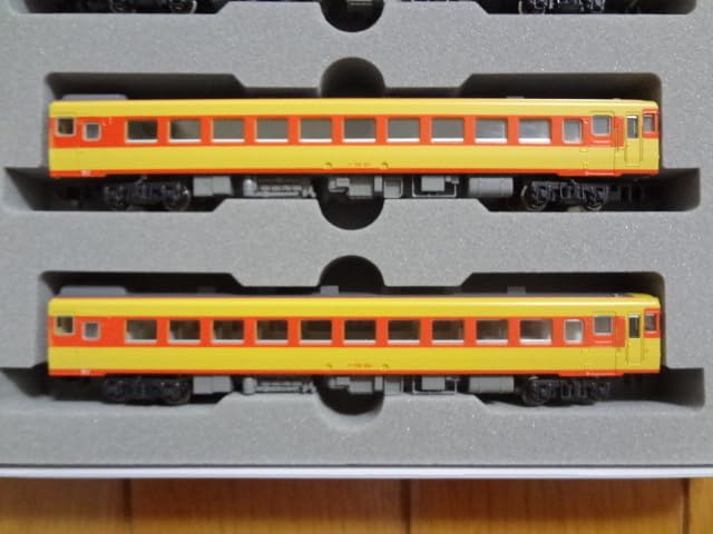 新品同等品　KATO Nゲージ　10-464キハ58系 修学旅行色 6両セット Amazon.co.jp: KATO 10-464 キハ58系 修学旅行色 6両セット 特別企画品