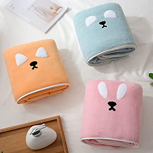 Serviette de bain rose brodée pour une sortie de douche cocooning - 3