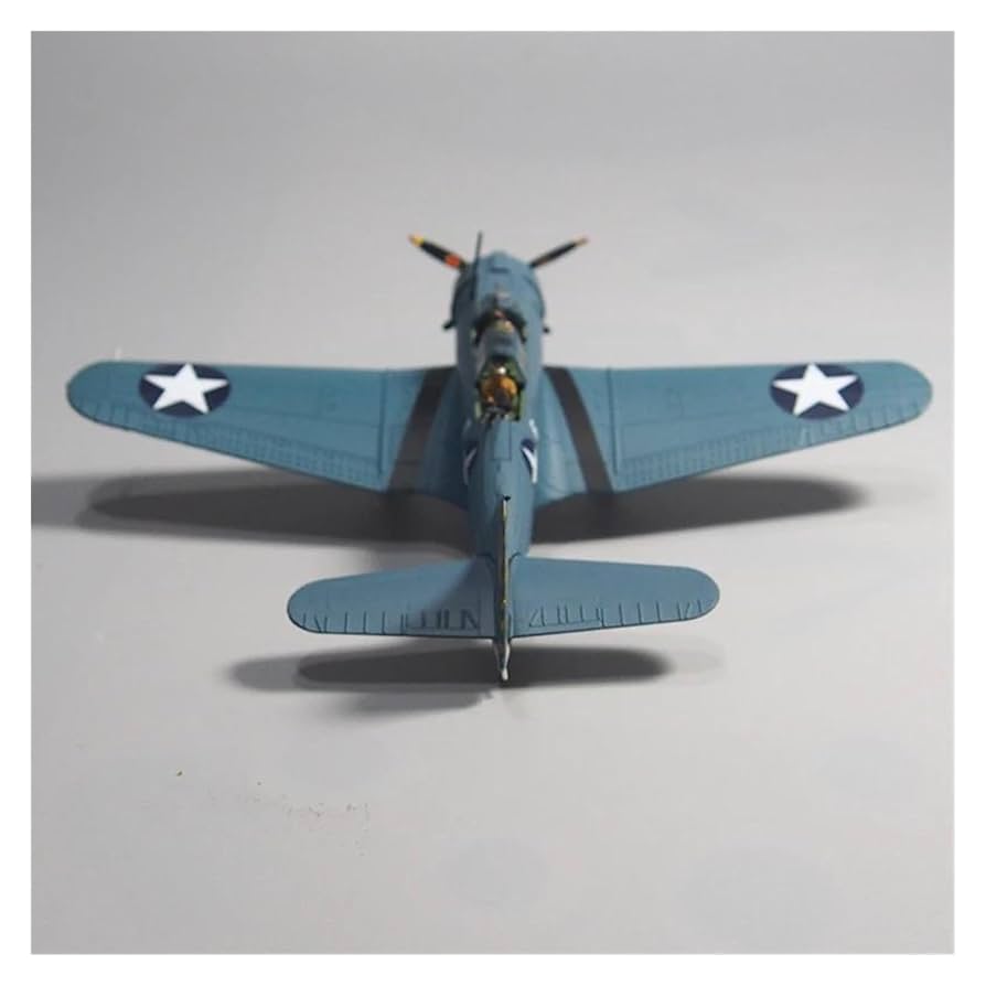 WWⅡ アメリカ海軍急降下爆撃機ドーントレス　1/72 完成品模型　ミッドウェー WWⅡ アメリカ海軍急降下爆撃機ドーントレス 1/72 完成品模型