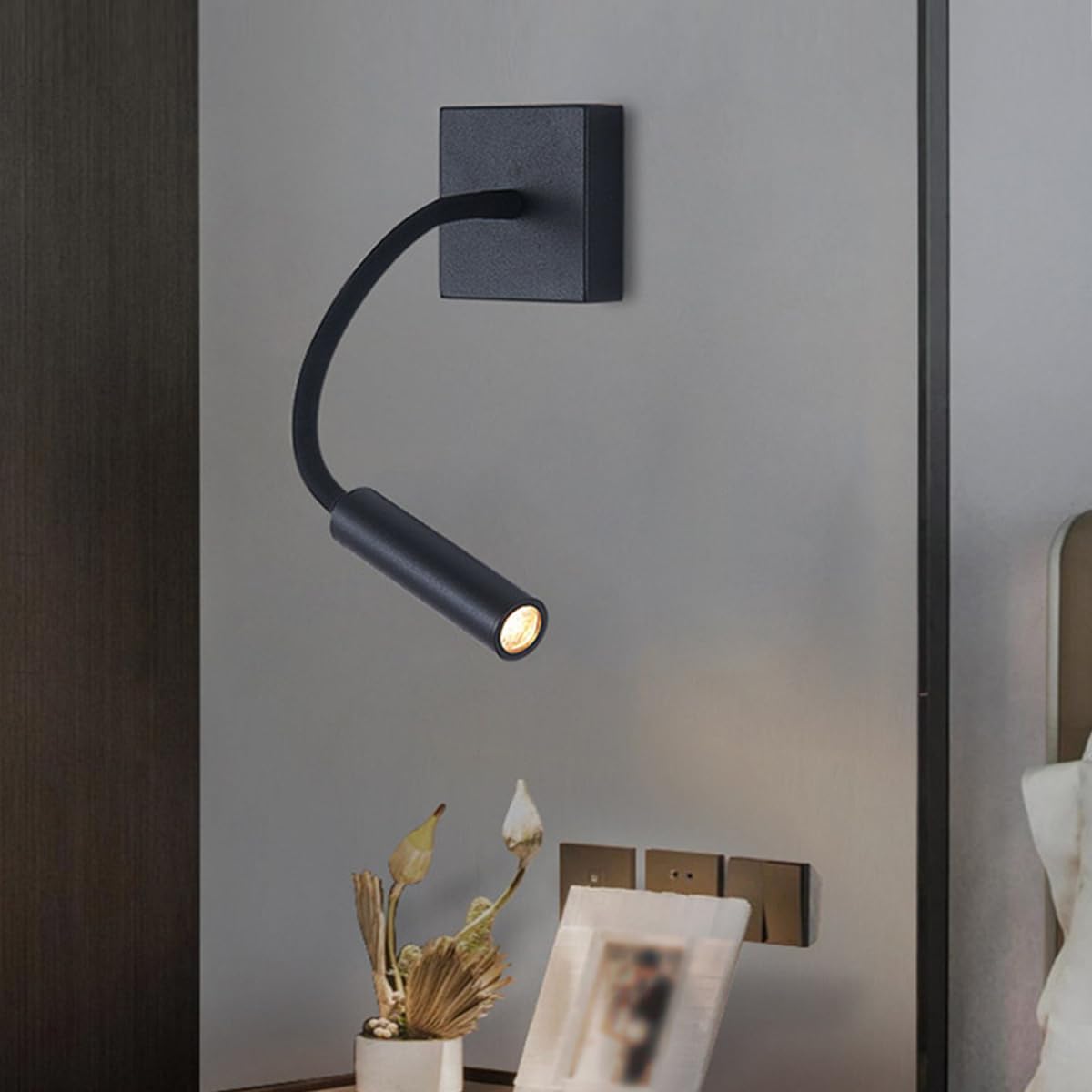 Lámpara de pared de manguera minimalista nórdico con luces de lectura y giro de 3