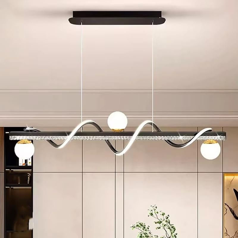Luminaire suspendu design noir et or pour salle à manger moderne