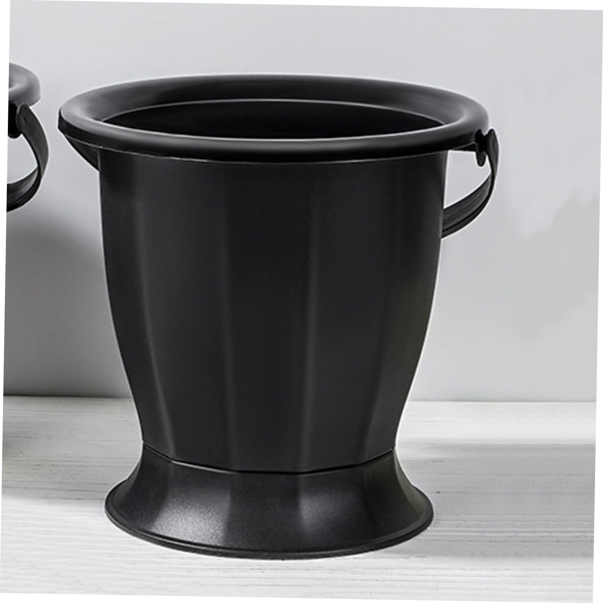 Spittoons Urinal Portable Urinal Toilet Plastic Bedpan Lid Easy to Clean