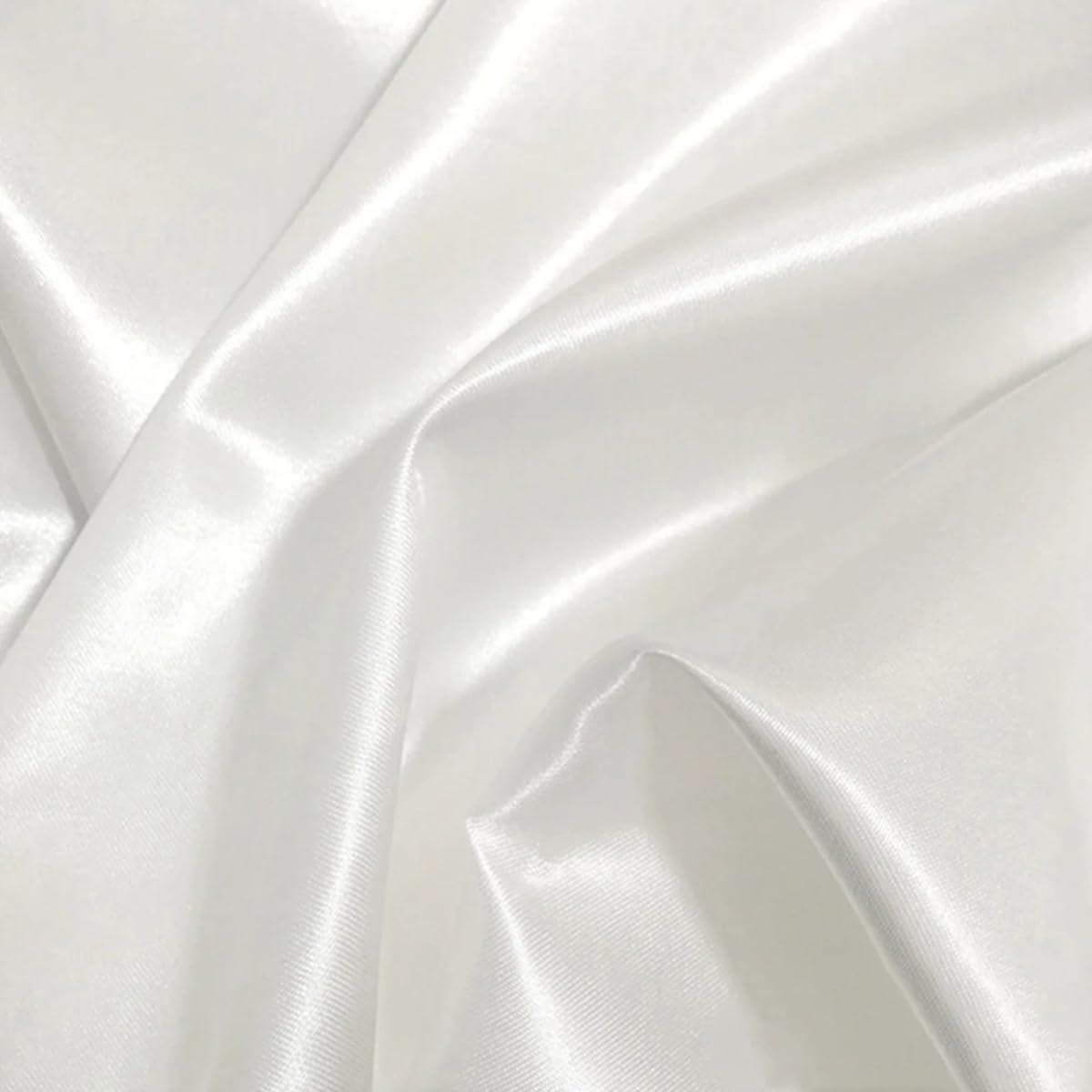 Tissu polyester uni blanc 150x200cm pour patchwork loisirs créatifs et costumes