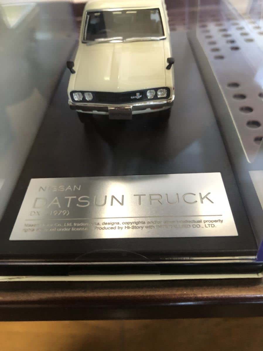 Amazon.co.jp: 1/43 Nissan Datsun Truck DX 1979 White White Track