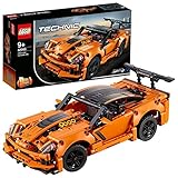 Dieses Spielzeugauto zum Sammeln überzeugt mit einer authentischen Farbgebung in Orange und Schwarz sowie mit einem coolen Aufkleberbogen für weitere Details.