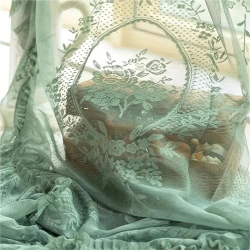 Rideau dentelle vert pour masquer le vis-à-vis avec élégance