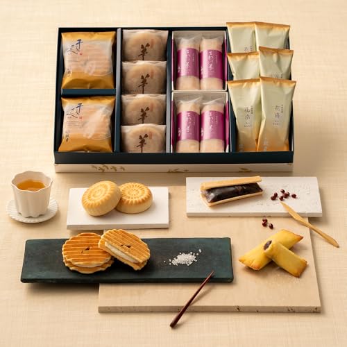 鼓月 和菓子 京都銘菓 詰め合わせ ギフト(プレミアム千寿せんべい6枚、華4個、万都の葉4個、花洛6個) / お歳暮 秋ギフト 京都 和菓子 お礼 お祝い お返し お供え 贈り物