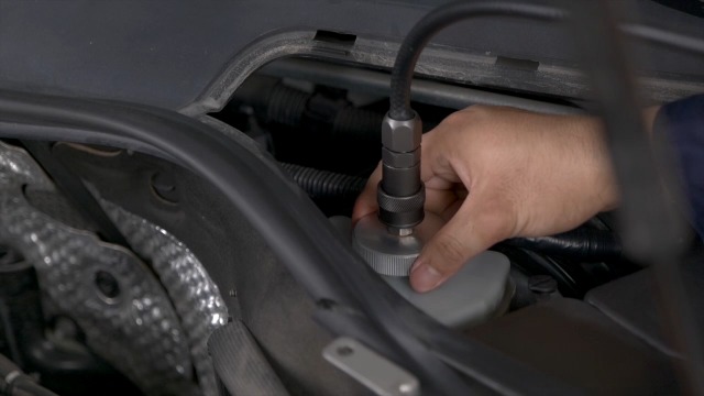 BELEY Bremsflüssigkeits-Wechselgerät 220V - Automatisches Entlüftungssystem 0,5-2,5 Bar