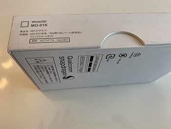MONO MO-01K ほぼ新品未使用 白ホワイト SIMフリーSIMロック解除済 docomo MONO MO-01K ホワイト◇未使用