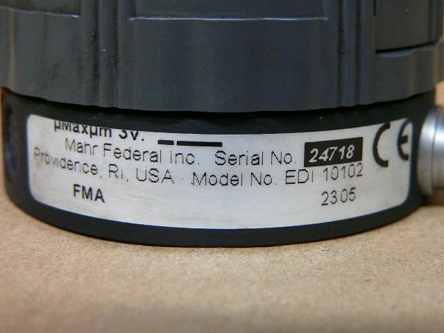 Close-up of the product label on the Mahr Federal uMaxum indicator