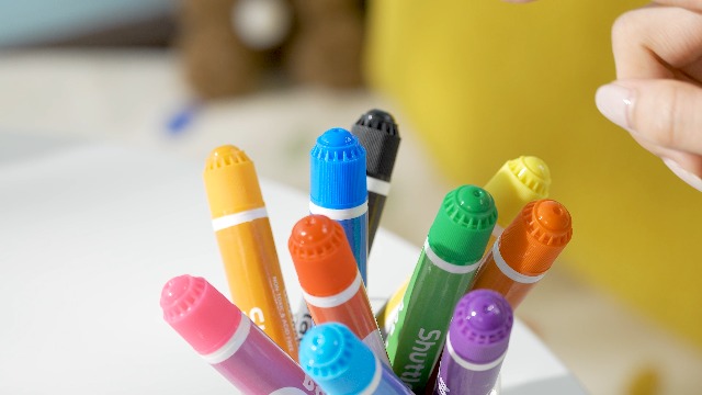 Shuttle Art Marqueurs à Points Lavables - 20 Couleurs - Encre Non Toxique - Pour Enfants, Bingo, Activités Créatives