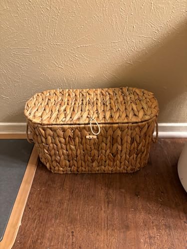 Coeusy Toilet Paper Basket with Lid,Wicker Basket for Bathroom Organizers and Storage,Holds Up to 6 Mega Rolls, Decorative Hand-Woven Rattan Bathroom Decor Accessories,Natural Water Hyacinth - Image 8