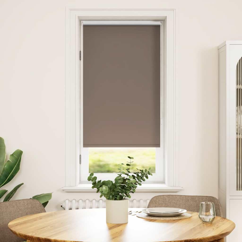 Store occultant marron pour fenêtre avec 100% protection contre la lumière