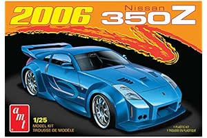 Nissan 2006 350Z 1/25 Scale Plastic Model Kit AMT