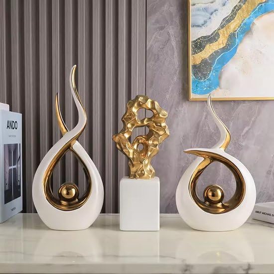 Set di statue decorative in oro di lusso - Eleganti accessori per la casa per interni moderni