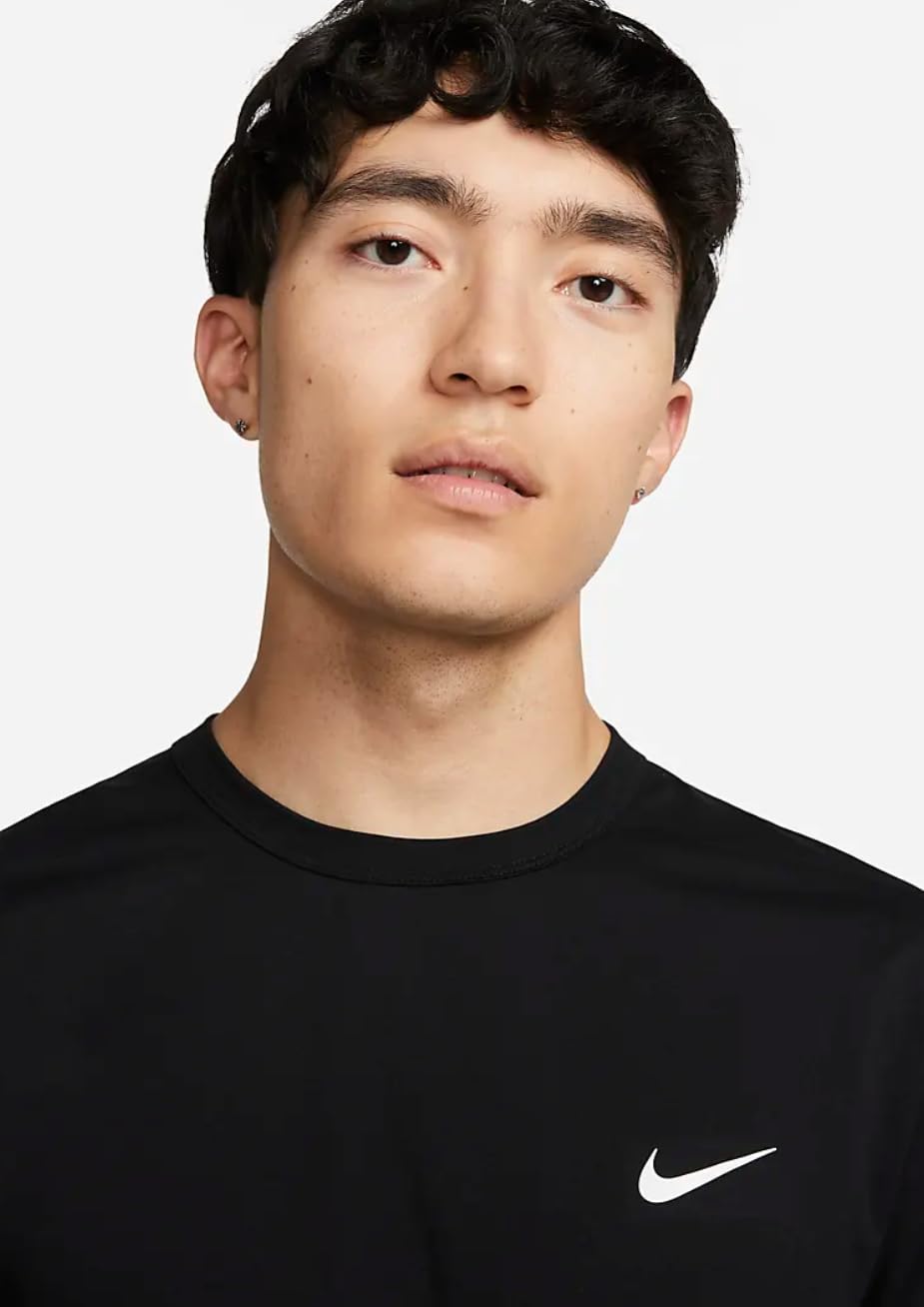 Nike T-shirt en coton à coupe normale pour homme