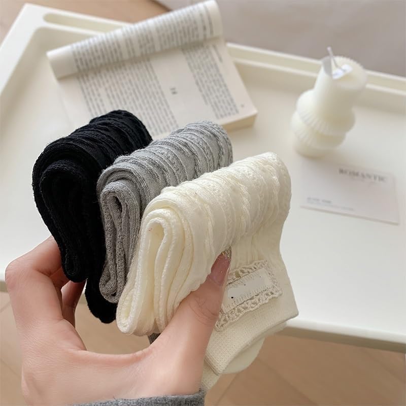 3 Pairs Knit Socks for Women, Retro Pattern Comfort Cew Slipper Sock for Fall Winter