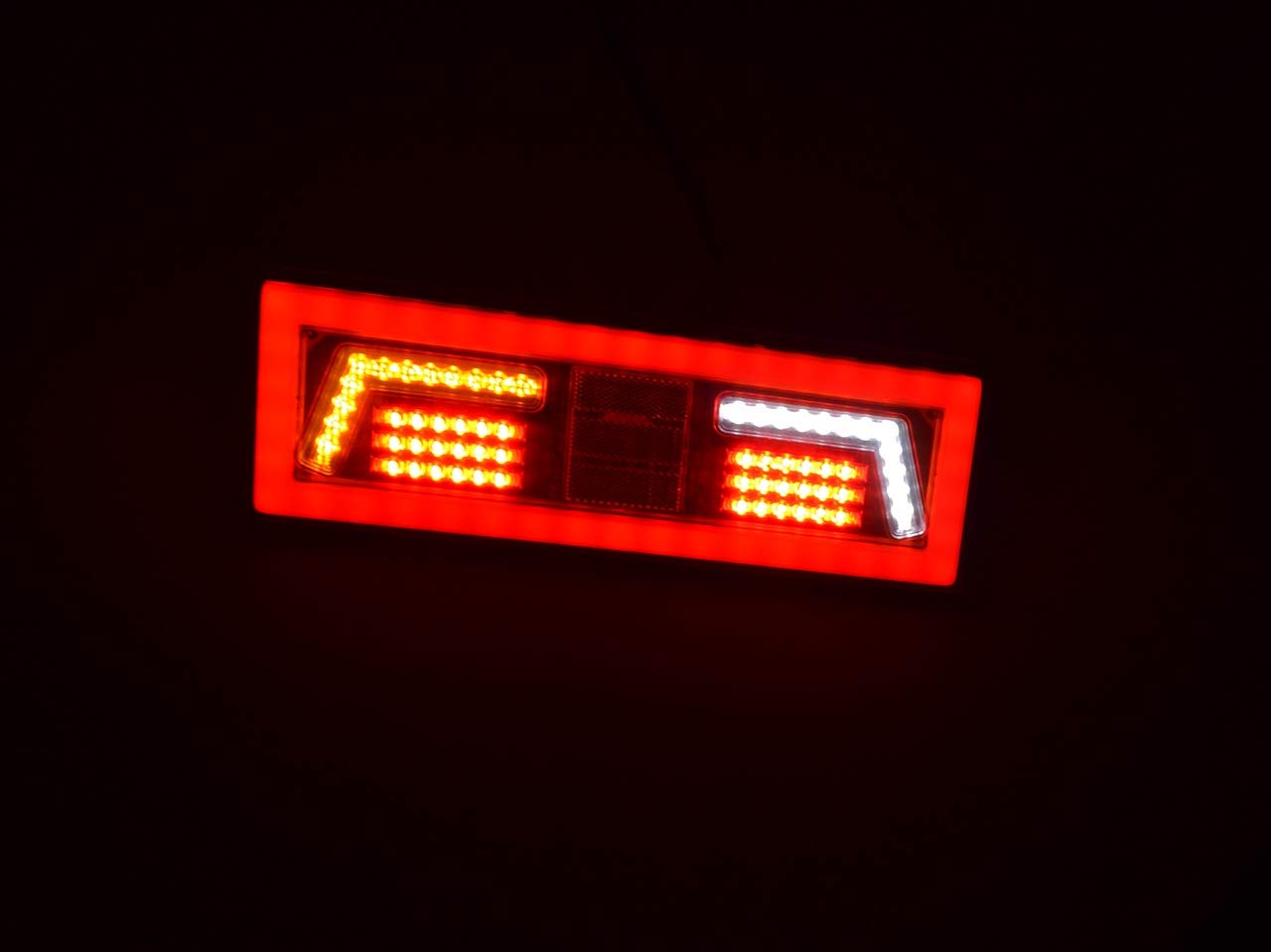 2 luci di posizione LED, sottili, 12/24V, per il telaio posteriore di camion rimorchio, furgoni, camper e autobus