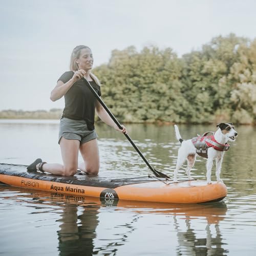 HUNTER Hunde-Schwimmweste MOSS, Farbe: rot, maximale Sicherheit durch starken Auftrieb, individuell verstellbar, reflektierende Elemente, praktische Handschlaufe, Größe: M