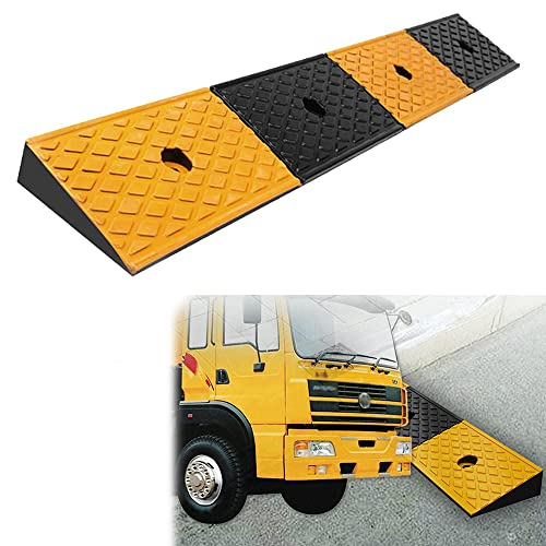 Rampe de chargement robuste pour éviter les glissades sur quai et allée
