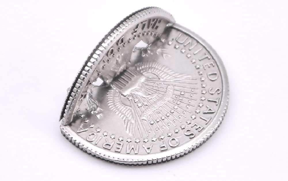 SUMAG Magic Tricks 1pcs Bite Coin (US Half Dollar Copy Coin) Folding Bite Out Restore Coin Magia Close Up Street Illusion Gimmick Prop - Image 3