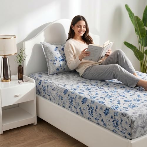 Image of Mafatlal 186 TC Spring Glory Graceful Pure Cotton Single Flatsheet (60 x 90 Inch) | Breathable Summer Comfort | Wrinkle-Free Floral Bedsheet with 1 Pillow Cover, Floral Blue