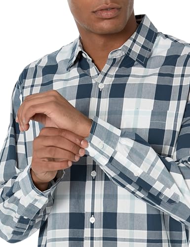 Image of Amazon Essentials Men's Regular-Fit Long-Sleeve Casual Poplin Shirt, Button Front, Business Casual, Collared