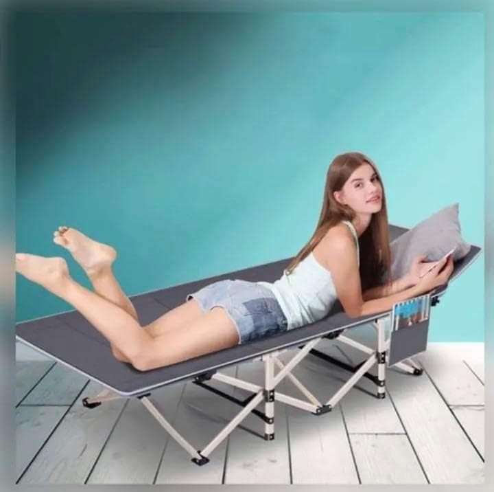 最高の寝心地耐荷重180kg 安定性で安心安全キャンピングベッド