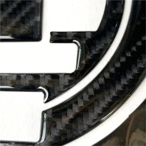Protector de depósito de carbono para lucir tu BMW S1000RR en rutas y curvas 3