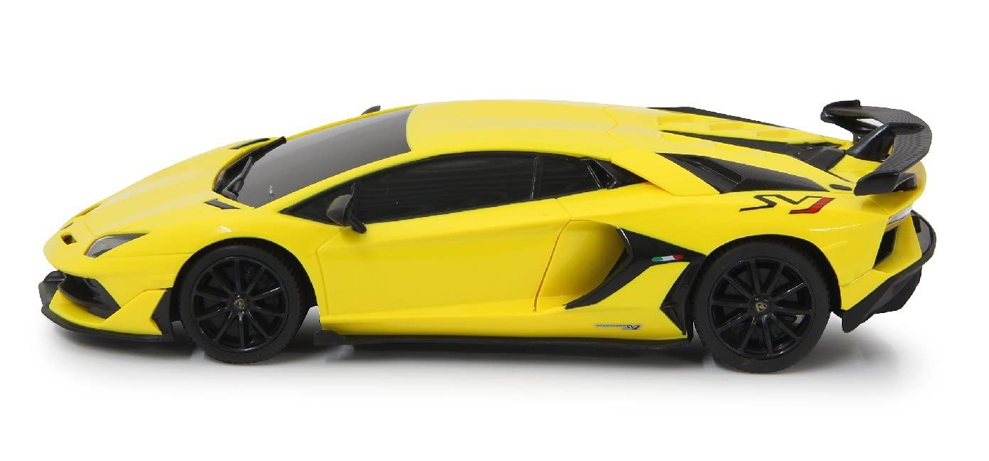JAMARA 405187 - Lamborghini Aventador SVJ 1:24 2,4 GHz - oficjalna licencja, do 1 godziny jazdy przy ok. 9 km/h, idealnie odwzorowane szczegóły, wysokiej jakości wykonanie, żółty