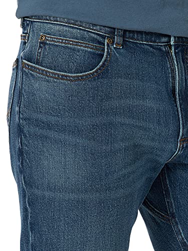 Lee Men's Extreme Motion Bi-stretch Straight Fit Tapered Leg Jean3