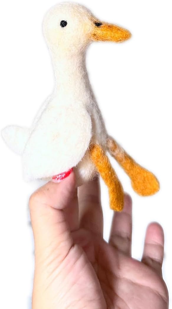 Handmade White Duck Finger Puppet, Wool Felt Duck Finger Puppet, Bird Finger Puppets, Fair-Trade Storytelling Toy, Kids Educational Play, Unique Eco-Friendly Gift for Children