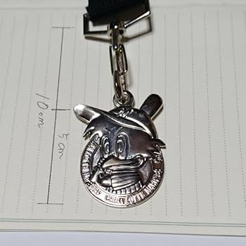 Amazon.co.jp: 千葉マリーンズ ピンバッジ ネックストラップ